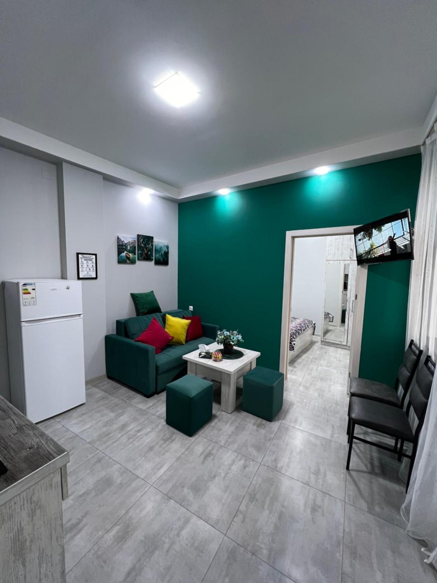Cosy Apartment With Good Location Self Check In Yerevan Exterior photo